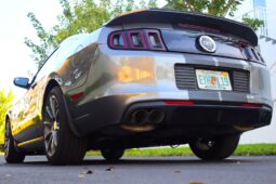 
										2013 Ford Mustang GT Premium full									