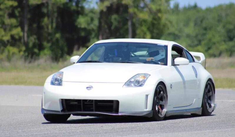 
								2008 NIssan 350z Nismo full									