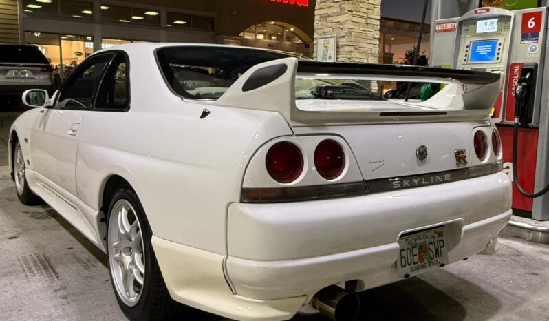 
								1993 NIssan Skyline R33 GTR MCP full									