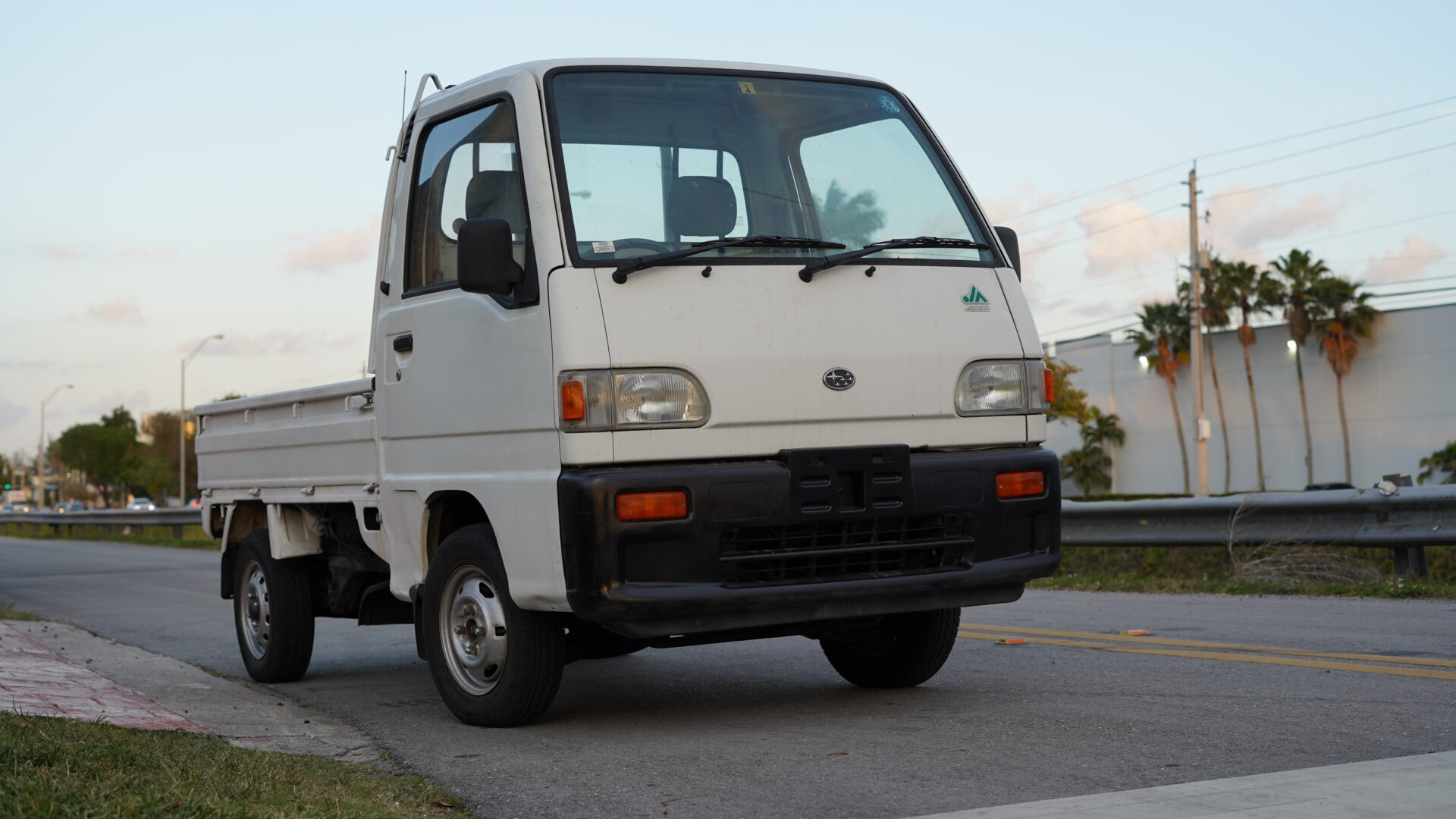 1993 SUBARU SAMBAR TRUCK 4WD MANUAL – MCP