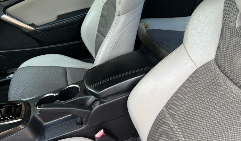 
								2013 Hyundai Genesis Coupe 2.0T full									