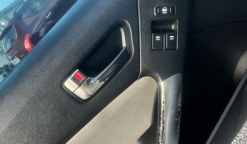 
								2013 Hyundai Genesis Coupe 2.0T full									