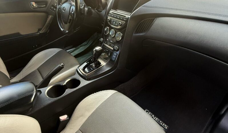 
								2013 Hyundai Genesis Coupe 2.0T full									
