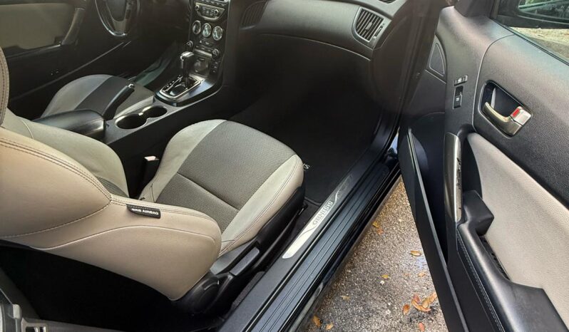 
								2013 Hyundai Genesis Coupe 2.0T full									